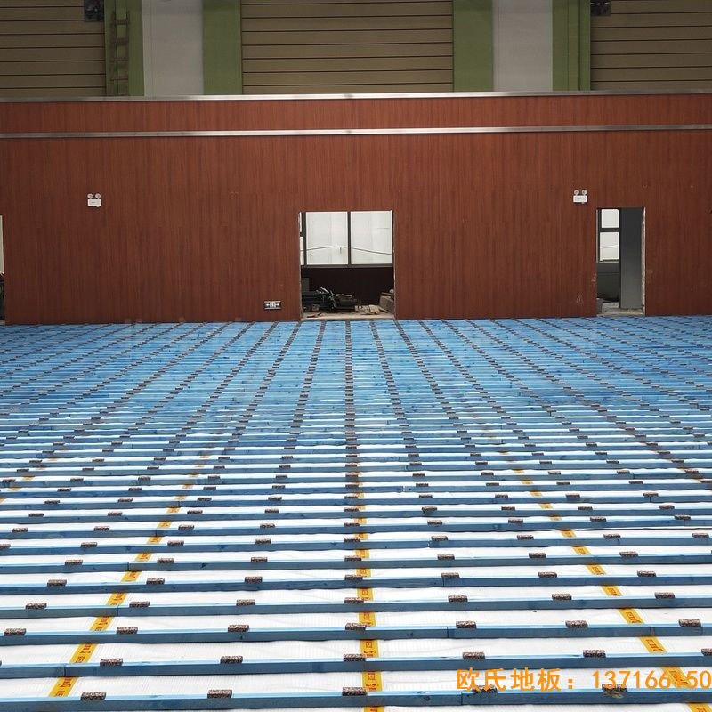 山西晉中榆次王湖小學(xué)運(yùn)動(dòng)木地板施工案例