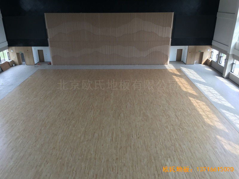 山西交城新天源藥業(yè)體育館運(yùn)動地板鋪裝案例0