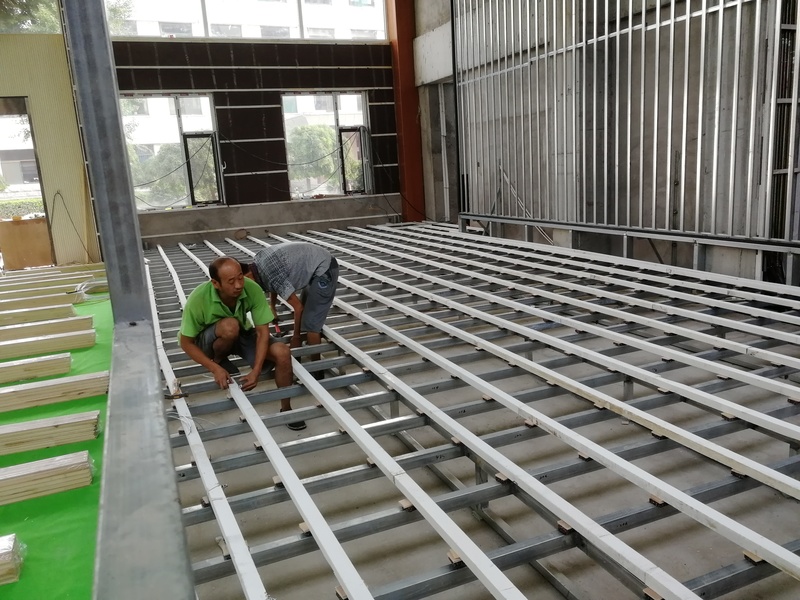 晉中中鐵三局六公司舞臺(tái)木地板施工案例