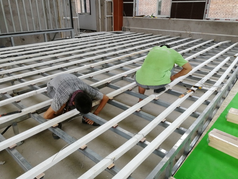 晉中中鐵三局六公司舞臺(tái)木地板施工案例