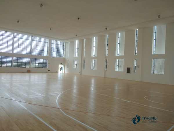 質量好籃球場地地板施工團隊1