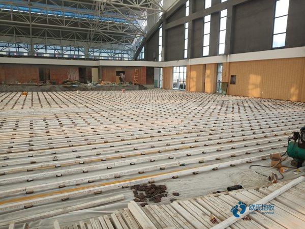 普通運(yùn)動(dòng)籃球木地板報(bào)價(jià)單