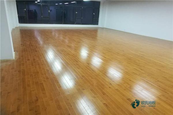 楓樺木運動籃球木地板價格便宜