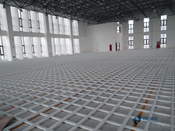 體育木地板翻新施工隊1