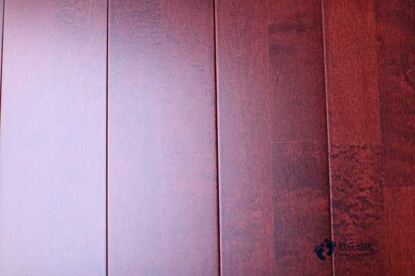 楓木運(yùn)動(dòng)籃球木地板多少錢(qián)一平方米