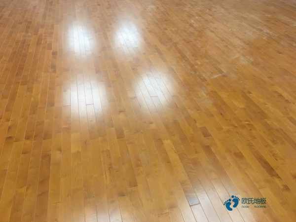 籃球館體育木地板價(jià)格1