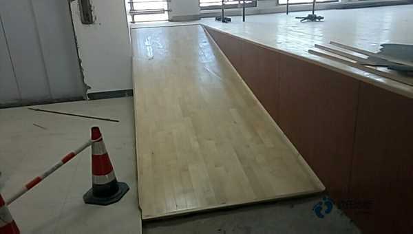 運(yùn)動(dòng)木地板施工周期2