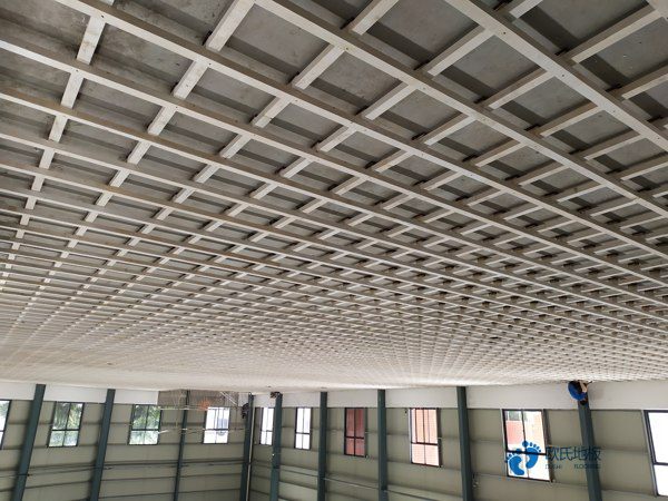 國產(chǎn)運動籃球木地板施工價格