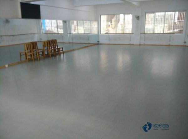 松木運動籃球木地板價位